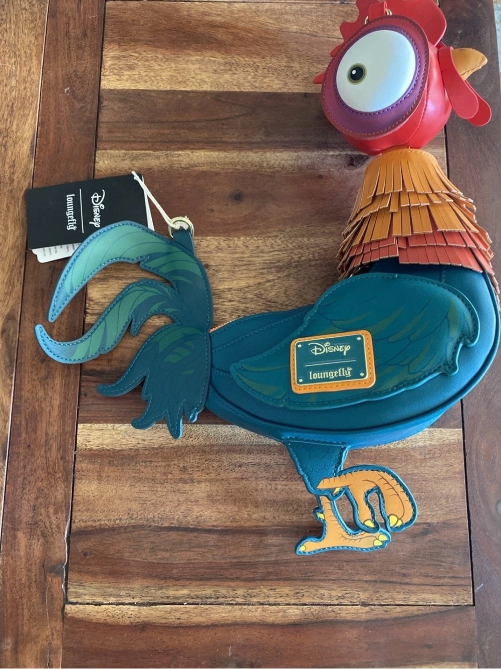 New Loungefly Disney Moana Hei Hei Figural 3D Rooster Crossbody Purse